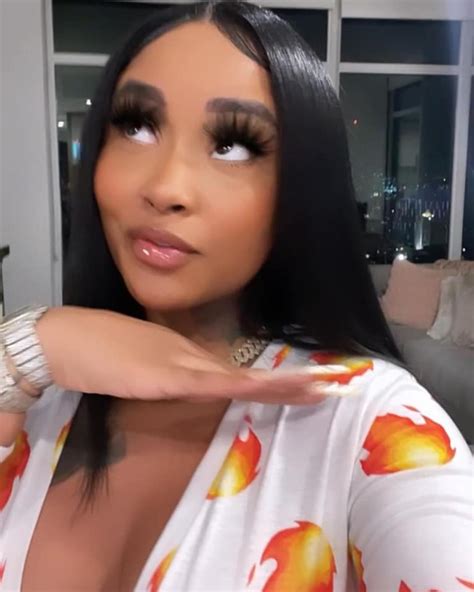 when was stunna girl born|Stunna Girl(Suzanne Sade Brown)Age, Career, Net Worth & Height